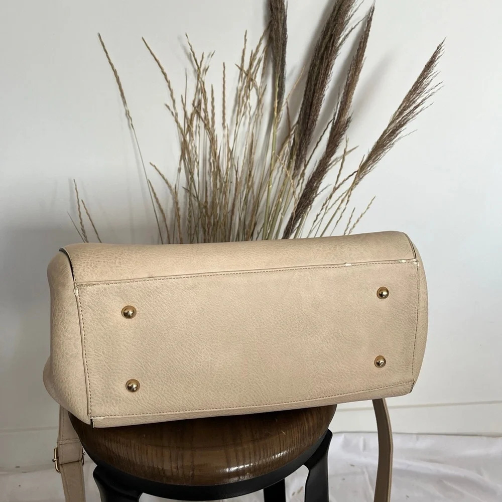FREE with any purchase - Aldo Beige tan handbag with handles - Picture 6 of 6